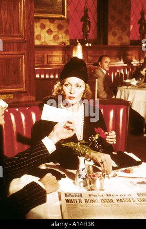 Chinatown Chinatown 1974 Roman Polanski Faye Dunaway Jack Nicholson Stock Photo