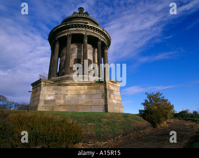 dh  CALTON EDINBURGH Robert rabbie Burns memorial monument scotland poet bard scottish monuments Stock Photo