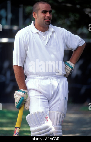 New Zealand MR Cricketer John Robertson plays in a recreational cricket match at Kilbernie Park in Wellington Stock Photo