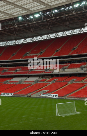 The New Wembley Stadium Stock Photo - Alamy