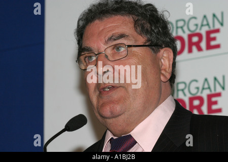 SDLP former leader and nobel peace prize winner John Hume MP MEP MLA at a press conference in Belfast Northern Ireland Stock Photo