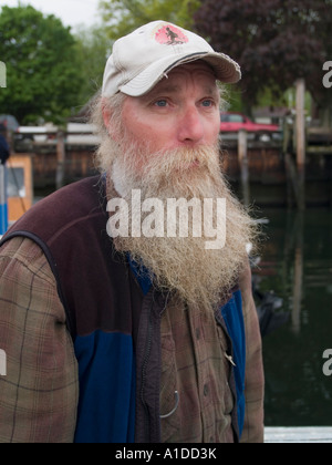 Bo Christenson Quahogger (shell fisherman) prepares to work on Narragaanseet bay Stock Photo