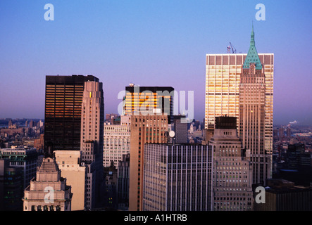40 Wall Street, also known as the Trump Building in New York City, Lower Manhattan. Elevated skyline view of Wall Street, Financial District. Money Stock Photo