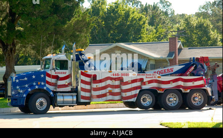 Red white blue tow truck USA Stock Photo