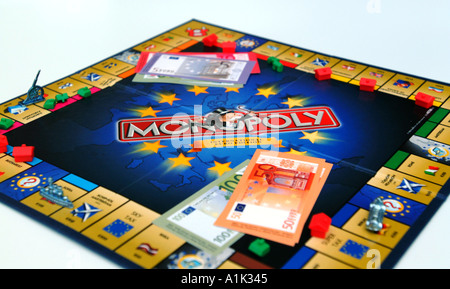kopiëren werknemer Hoop van European Monopoly Stock Photo - Alamy