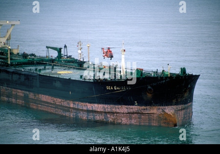 Sea Empress Oil Tanker and Surrounding Spillage Milford Haven Pembrokeshire West Wales Stock Photo