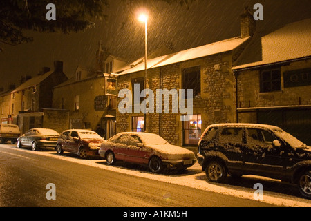 Freak snowstorm blizzard in Cirencester Stock Photo