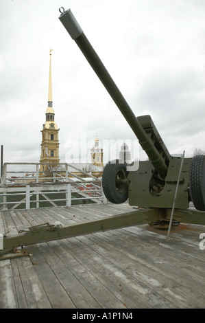 large gun of the Peter and Paul Fortress which by tradition notify city on approach twelve o clock in the daytime Stock Photo