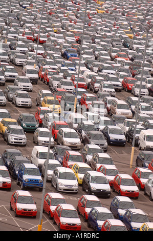 NEW SUZUKI CARS AND VANS PARKED AT AVONMOUTH DOCKS NEAR BRISTOL UK Stock Photo