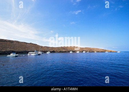 Molokini Crater near Maui crowded with snorkeling and diving boats, Hawaii, USA (Aug 2006) Stock Photo