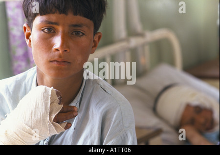 MINES IN AFGHANISTAN .ZANDRANG, MINE VICTIM KABUL 1996 Stock Photo