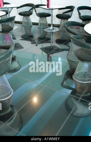Second Floor Restaurant, Bar and Brasserie, Harvey Nichols, Manchester, 2003.  Chairs. Stock Photo