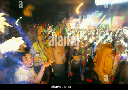 RAVE CULTURE THE SANCTUARY MILTON KEYNES 1997 1997 Stock Photo - Alamy