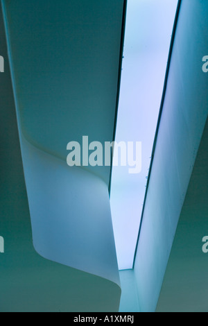 Second Floor Restaurant, Bar and Brasserie, Harvey Nichols, Manchester, 2003. Lighting detail. Stock Photo