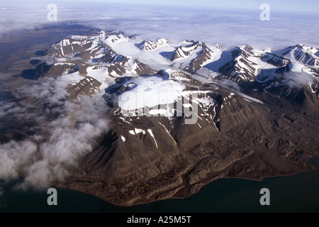 snowcovered mountains and glacier, Norway, Spitsbergen, Van Keulenfjorden Stock Photo