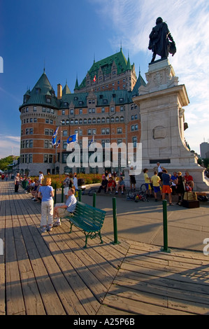 Monument to Samuel de Champlain, Terrasse Dufferin, Chateau Frontenac, Upper Town, Old Town, Quebec City, Quebec, Canada Stock Photo