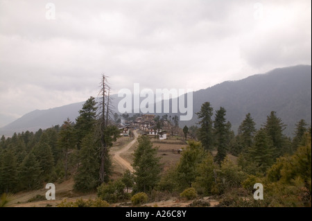 A community nestled in the Phobjeca Valley in Bhutan Stock Photo