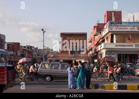 RSC76693 Bapu Bazar market street scene transportation people in the local city market Jaipur Rajasthan India Stock Photo