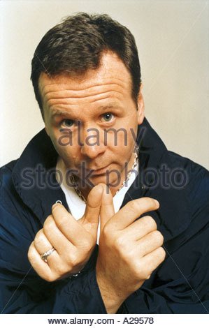 Lead singer of the pop group Simple Minds Jim Kerr with wife singer