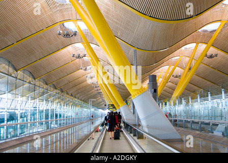 Travelator at Terminal 4 at Madrid Barajas Airport designed by Richard Rogers Partnership, Spain
