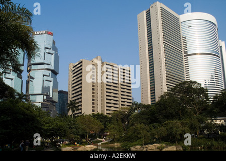 dh Hong Kong Park CENTRAL HONG KONG Lotus pool Lippo Building Pacific Place buildings Stock Photo