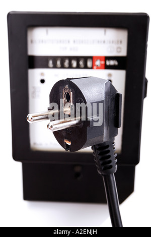Plug In Meters Plug-in electricity meter. This energy meter (or monitor) indicates the ...