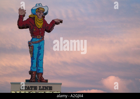 Panoramio - Photo of Welcome to Wendover - Cowboy Wendover 