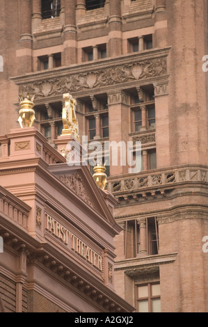 USA, Wisconsin, Milwaukee: The Pabst Theater (b.1895) and Milwaukee City Hall Stock Photo