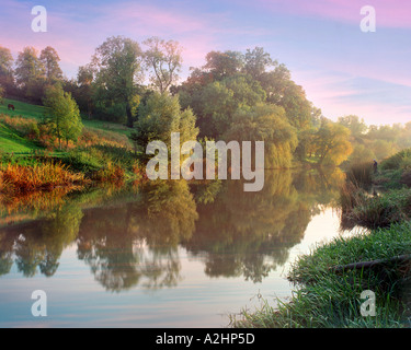 GB - WORCESTERSHIRE: River Avon near Fladbury Stock Photo