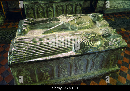 The mediaeval tomb of Piers and Margaret Butler inside St Canice's Cathedral in the town of Kilkenny, County Kilkenny, Ireland. Stock Photo