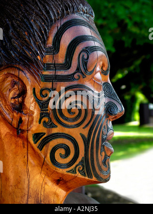 Maori carving wood moku hi-res stock photography and images - Alamy