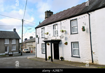 Foelallt Arms pub in the Welsh language speaking rural village of Llanddewi Brefi Ceredigion West Wales UK Stock Photo