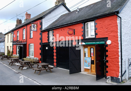 Black Lion Hotel pub with attached community Post Office at Pontrhydfendigaid Ceredigion Mid Wales UK Stock Photo