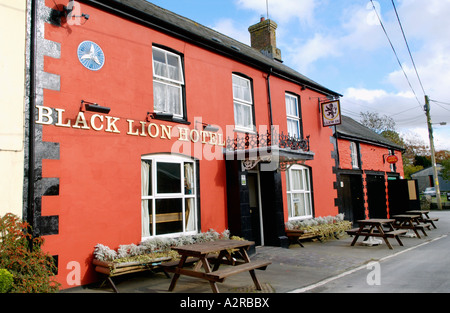 Black Lion Hotel pub with attached community Post Office at Pontrhydfendigaid Ceredigion Mid Wales UK Stock Photo