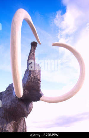 Woolly Mammoth (Mammuthus primigenius) Statue at the Beringia Interpretive Centre, Whitehorse, Yukon Territory, Canada Stock Photo