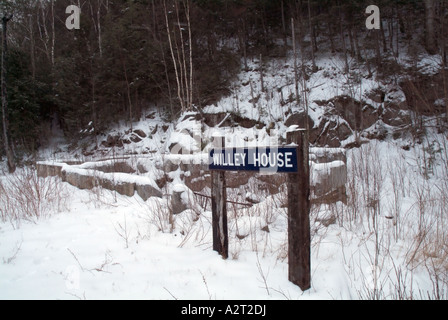 Willey House Station site, near the Appalachian Trail (Ethan Pond Trail), in the White Mountain National Forest of New Hampshire Stock Photo