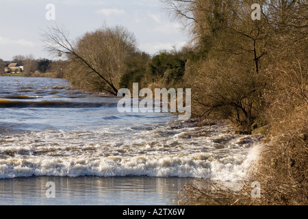 The Severn tidal Bore on the River Severn at Minsterworth, Gloucestershire, UK Stock Photo