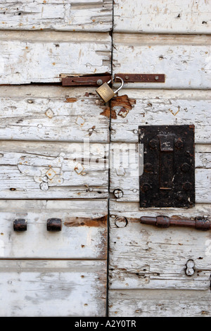 Rustic doorway up a side alley in Pecceoli, Tuscany, Italy. Stock Photo