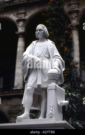 White marble statue in Lenin Park, Havana, Cuba Stock Photo