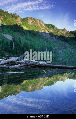 Big Greider Lake in the Cascade Mountain Range, Washington, USA Stock Photo