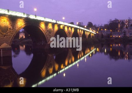 Tay Ridge Perth On Tay Bridge City of Perth at Dusk Stock Photo - Alamy