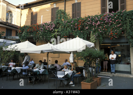 Cafï¿½ Piazza Duomo Brescia Lombardy Italy Stock Photo