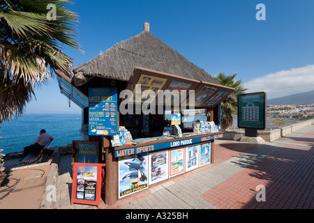 Kiosk on hte promenade in Playa Torviscas, Costa Adeje, Playa de las Americas, Tenerife, Canary Islands, Spain Stock Photo