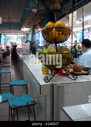 juice bar in the indoor market,  Merida, Yucatan, Mexico Stock Photo