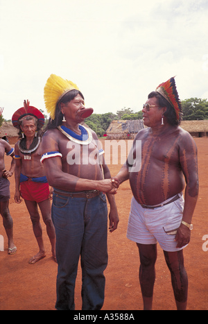 Xingu Brazil Kayapo chiefs Raoni and Pombo meeting in A Ukre village for a Kayapo summit Stock Photo