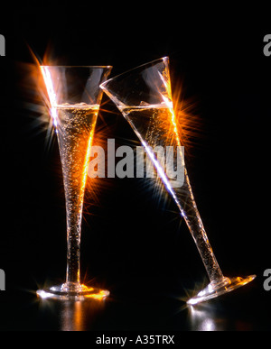 Sektglaeser beim Anstossen, champagne glasses Stock Photo