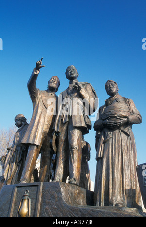 Underground Railroad Monument at the Detroit River Stock Photo - Alamy