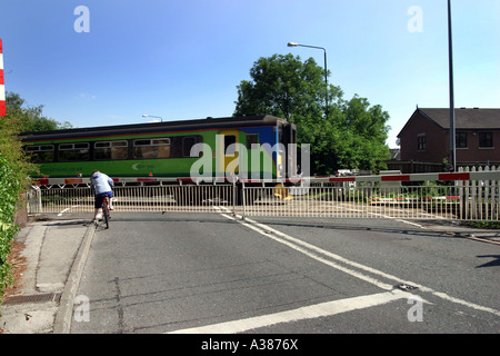 3rd August 2006 Central Trains 170 turbostar diesel Built by Adtranz in ...