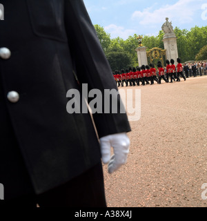 Guards and police line Buckingham Palace, Queens 80 Birthday No model release required, crop, distance means noone recognizable Stock Photo