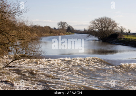 The Severn tidal Bore on the River Severn at Minsterworth, Gloucestershire, UK Stock Photo